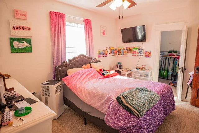 903 Morton Avenue, Des Moines, IA 50316
