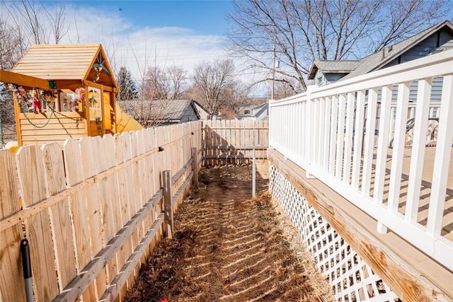 903 Morton Avenue, Des Moines, IA 50316