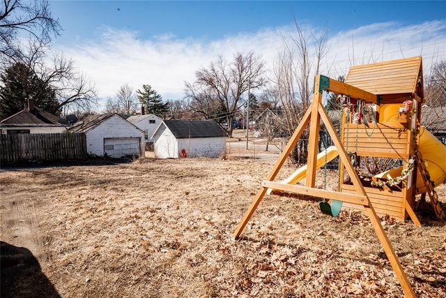 903 Morton Avenue, Des Moines, IA 50316