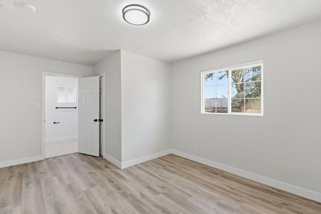 3851 E Marcus Avenue, Friant, CA 93626