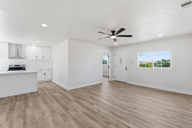 3851 E Marcus Avenue, Friant, CA 93626