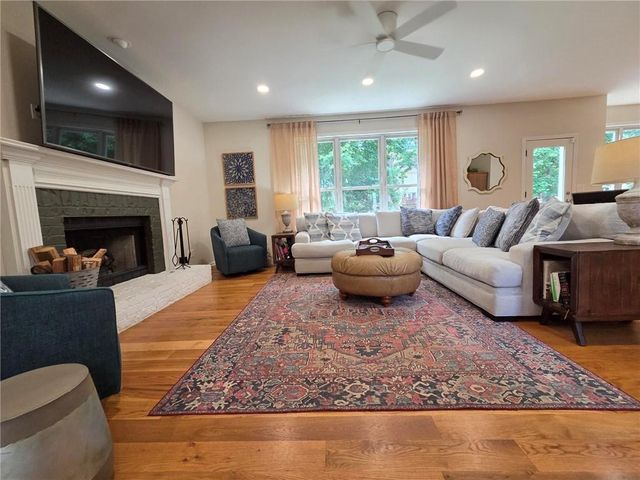 3948 Marquette Way NW, Kennesaw, GA 30144