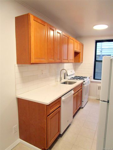 4315 Webster Avenue 1B, Bronx, NY 10704