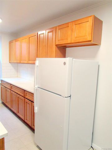 4315 Webster Avenue 1B, Bronx, NY 10704