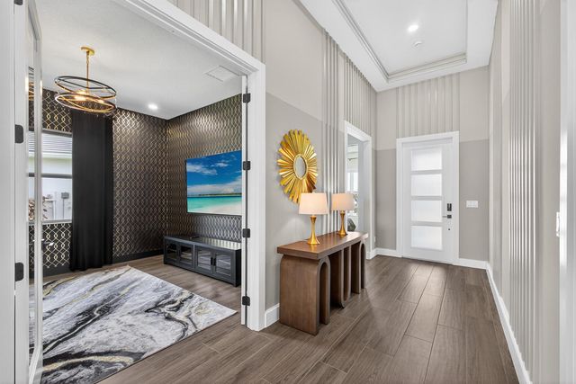 10109 Driftwood Way, Palm Beach Gardens, FL 33412