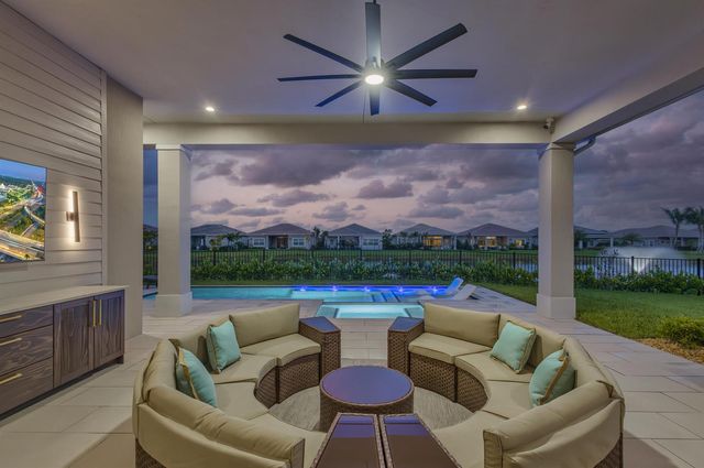 10109 Driftwood Way, Palm Beach Gardens, FL 33412