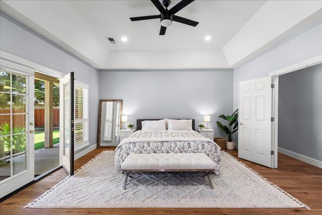 9900 Country Oak Ct, Oakdale, CA 95361