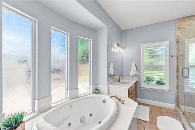 9900 Country Oak Ct, Oakdale, CA 95361