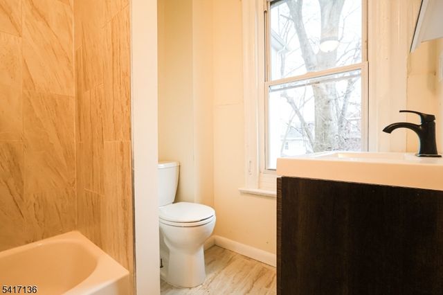 844 S 14Th St, Newark City, NJ 07108