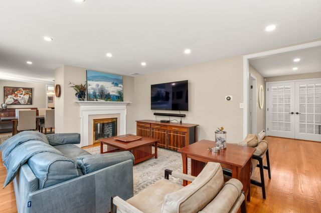 67 Crestview Road, Belmont, MA 02478