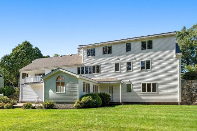 67 Crestview Road, Belmont, MA 02478