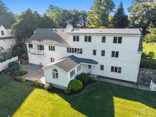 67 Crestview Road, Belmont, MA 02478