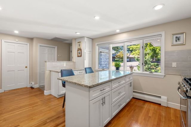 67 Crestview Road, Belmont, MA 02478