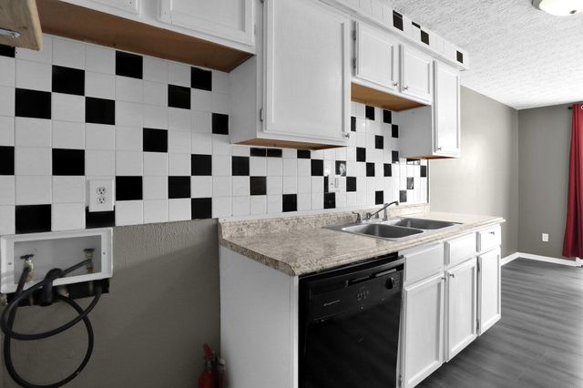 3829 Charbonnett Court, 7A, Columbus, OH 43232