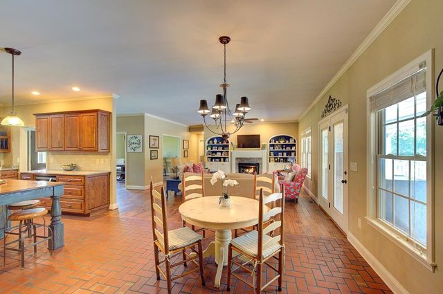 958 Nantahala Drive, Chesnee, SC 29323