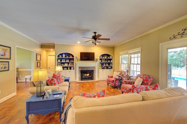 958 Nantahala Drive, Chesnee, SC 29323