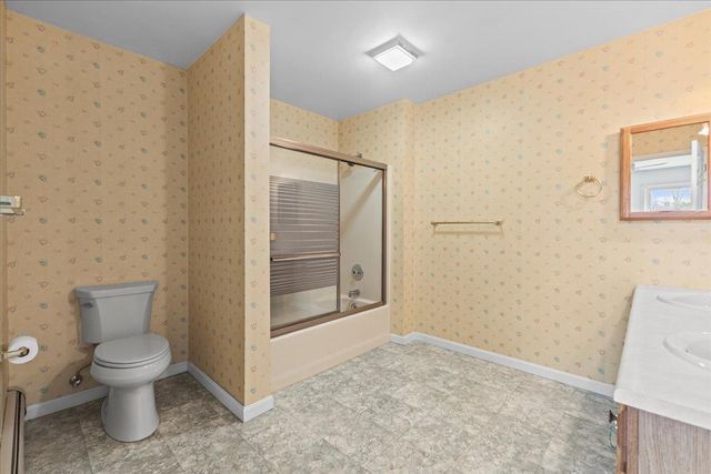 16 Clover Dr Unit 5D, Essex, VT 05452