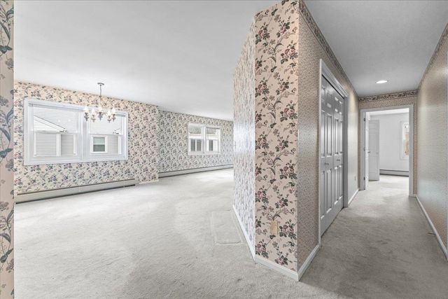 16 Clover Dr Unit 5D, Essex, VT 05452