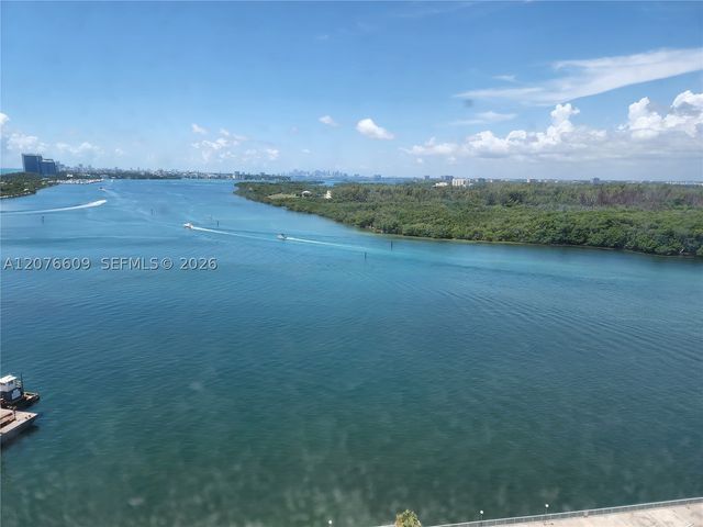 300 Bayview Dr 1608, Sunny Isles Beach, FL 33160