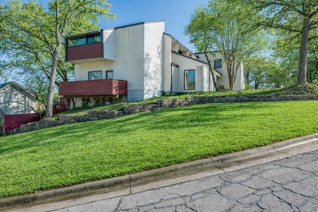 1816 Southpark Drive, Arlington, TX 76013