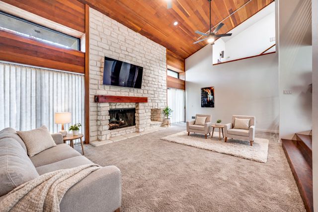 1816 Southpark Drive, Arlington, TX 76013