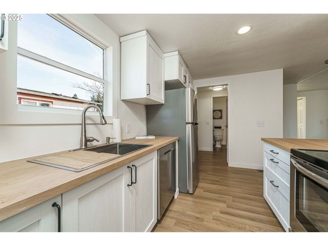 3700 X St 106, Vancouver, WA 98663