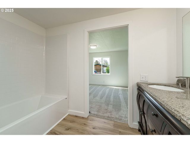 3700 X St 106, Vancouver, WA 98663