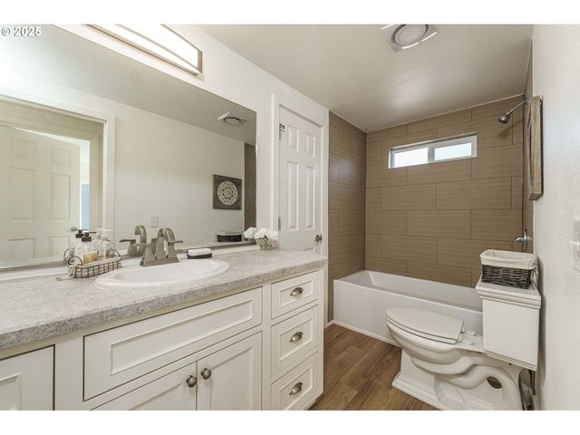 3700 X St 106, Vancouver, WA 98663