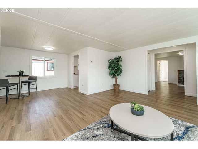 3700 X St 106, Vancouver, WA 98663