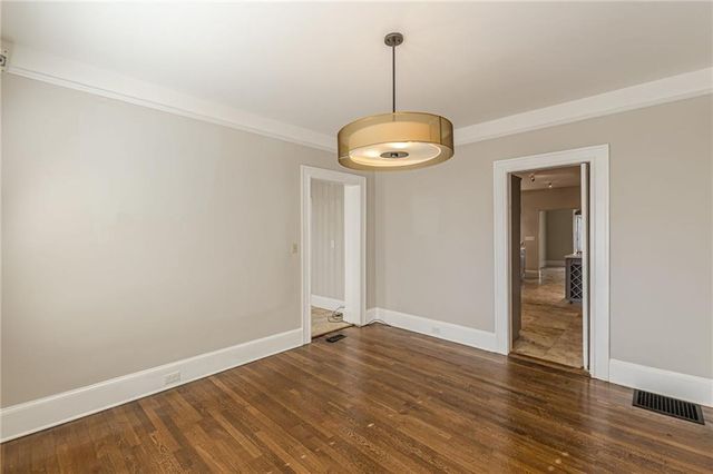 1957 Walker Avenue, Atlanta, GA 30337