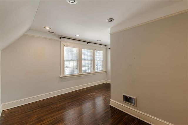 1957 Walker Avenue, Atlanta, GA 30337