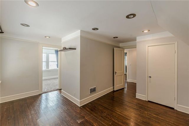 1957 Walker Avenue, Atlanta, GA 30337