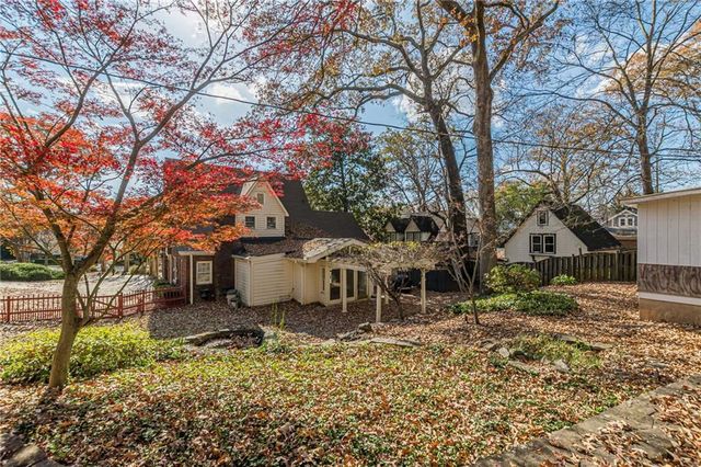 1957 Walker Avenue, Atlanta, GA 30337