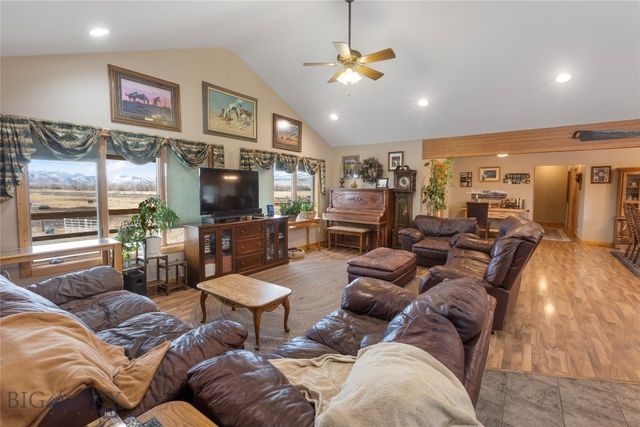 380 Albro Lane, Willow Creek, MT 59760