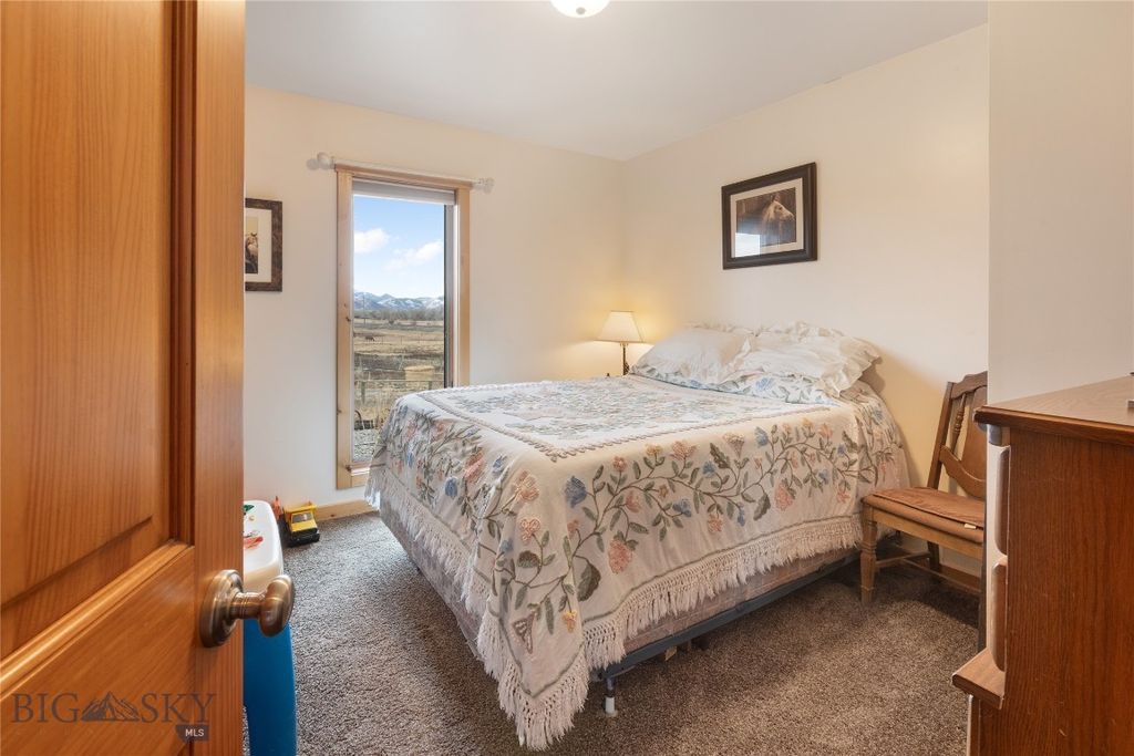 380 Albro Lane, Willow Creek, MT 59760 photo 9