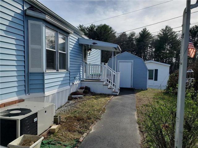 26 Lane E, Coventry, RI 02816