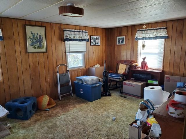 26 Lane E, Coventry, RI 02816