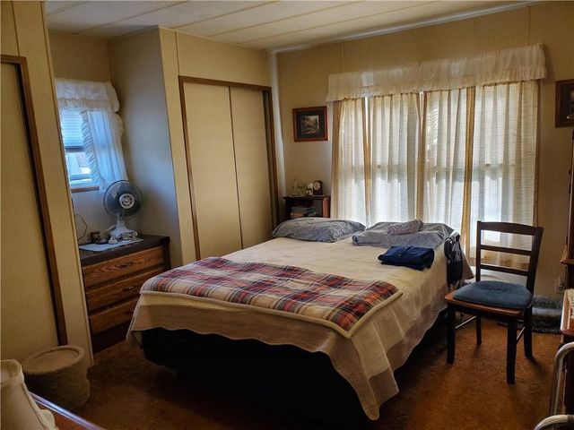 26 Lane E, Coventry, RI 02816