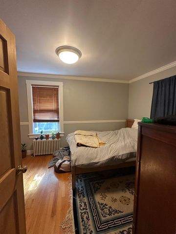 39 Nash Place, Burlington, VT 05401