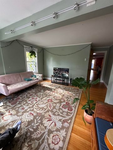 39 Nash Place, Burlington, VT 05401