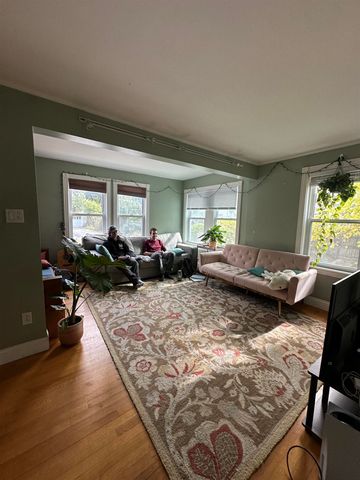 39 Nash Place, Burlington, VT 05401