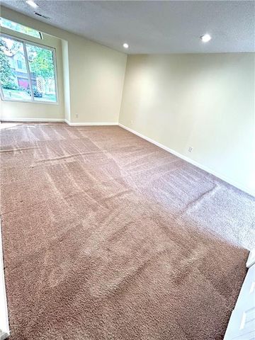 3320 Barberry LN, Virginia Beach, VA 23453