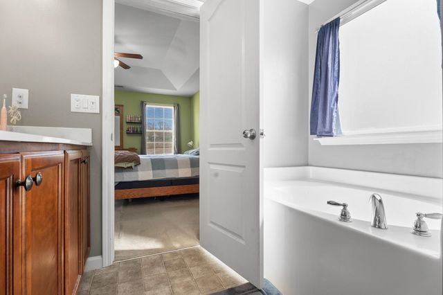 271 Walcott Dr, Lyman, SC 29365