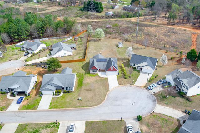 271 Walcott Dr, Lyman, SC 29365