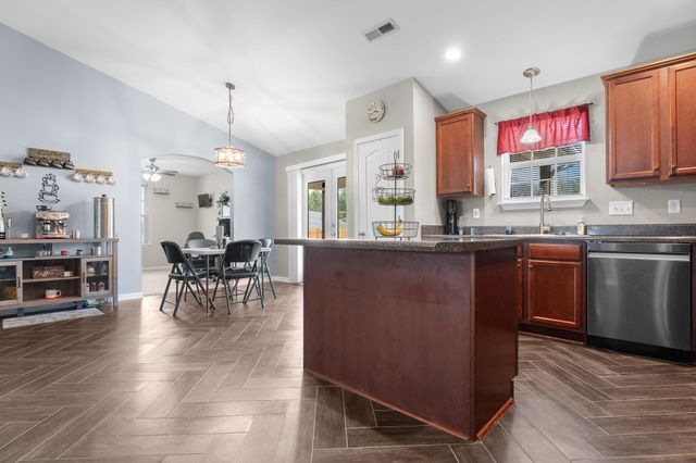 271 Walcott Dr, Lyman, SC 29365