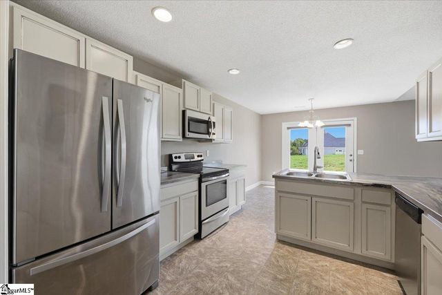 301 W Gap Creek Road, Greer, SC 29651