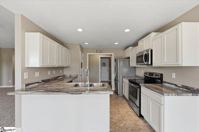 301 W Gap Creek Road, Greer, SC 29651