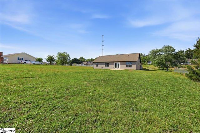 301 W Gap Creek Road, Greer, SC 29651