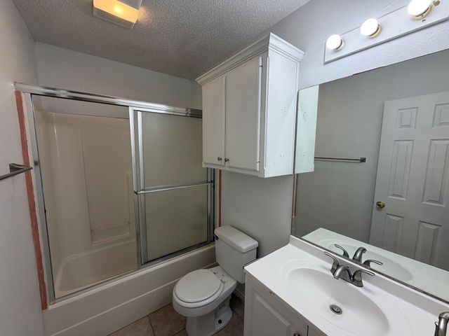 2441 E 30th Street, Lubbock, TX 79404