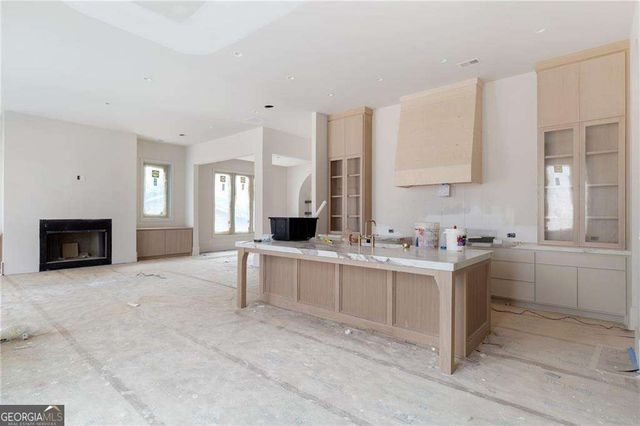 175 Pebble Trail, Alpharetta, GA 30009